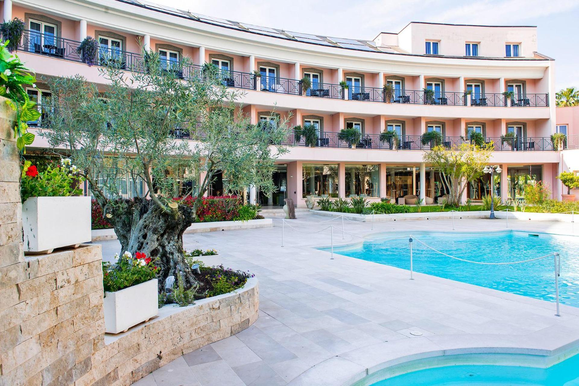 Isola Sacra Rome Airport Hotel 4*